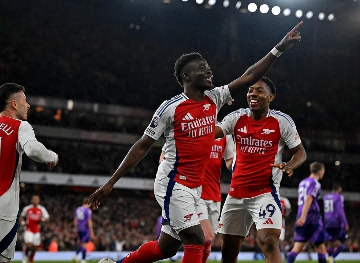 转会期曼联调整名单以备德国杯，豪取连胜环节打磨，态度坚定，纪律约束更严格的简单介绍