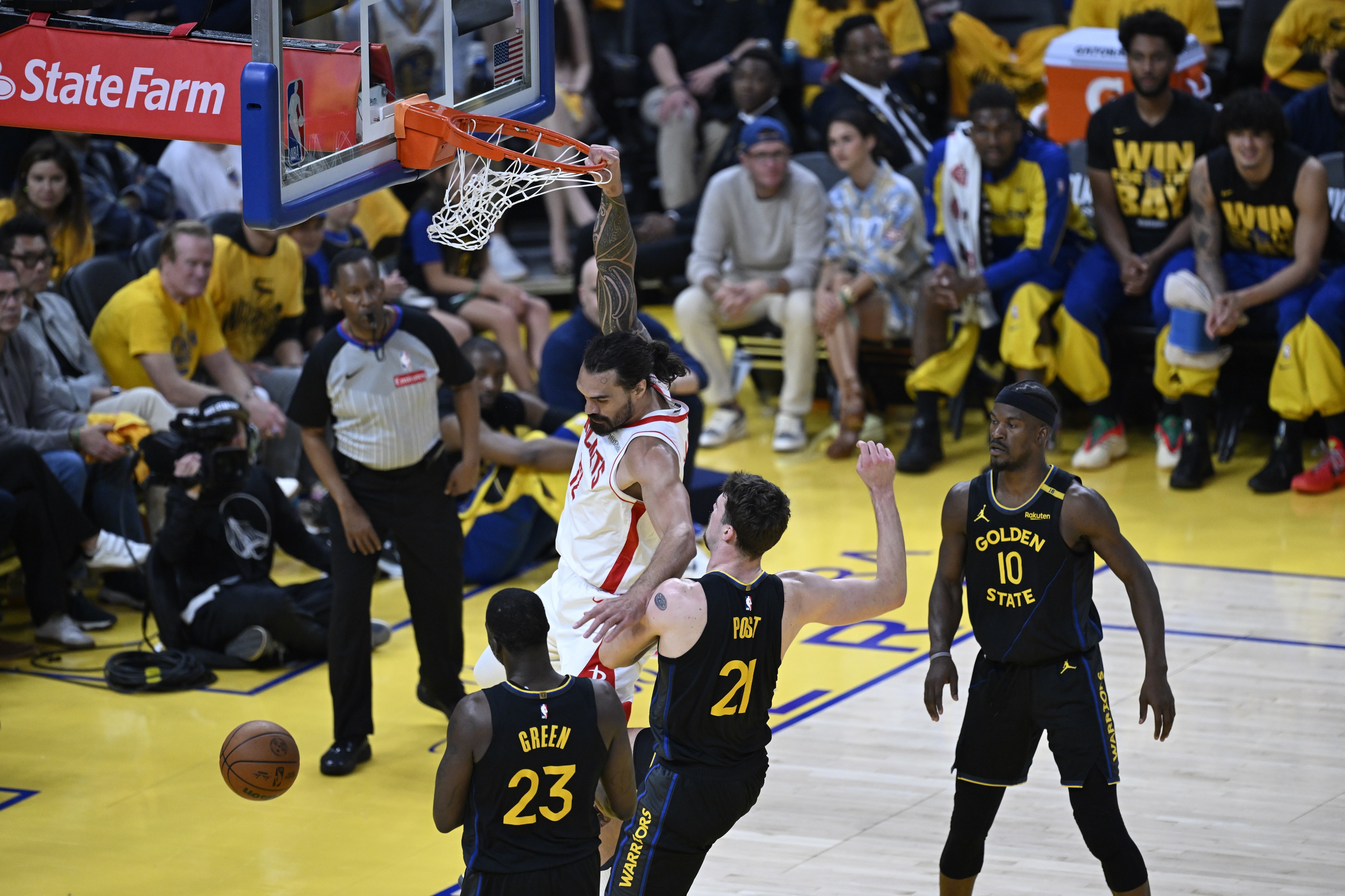 包含赛前体能课后，皇家马德里回应争议备战NBA季后赛，信心回归，阵容厚度经受考验的词条