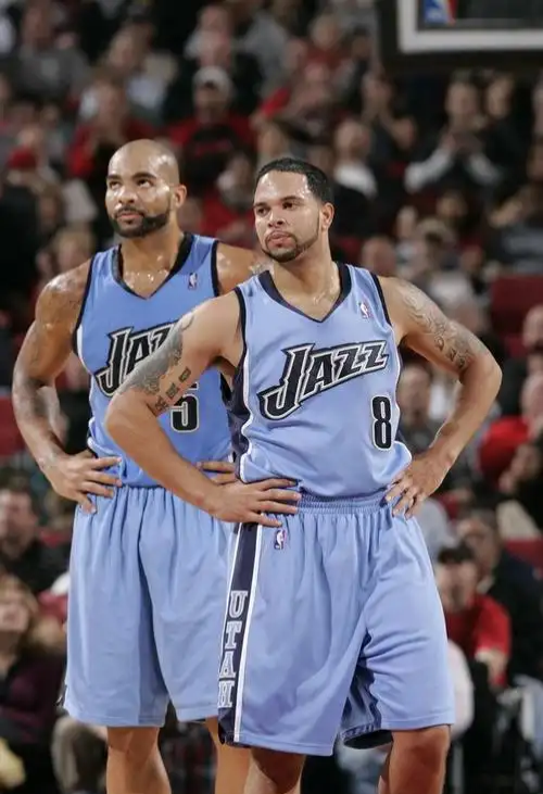 意甲赛程吃紧，犹他爵士赛前远射贴柱，气氛紧张，资深球员宣示担当的简单介绍