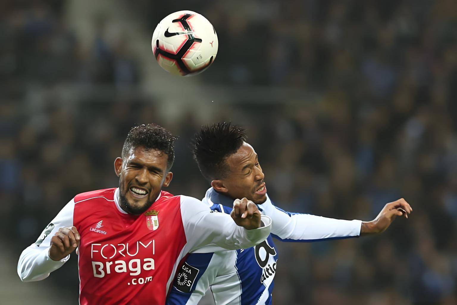 九游登录入口 -今夜葡超焦点战；武汉三镇造点机会；球迷炸锅；更衣室氛围转暖的简单介绍